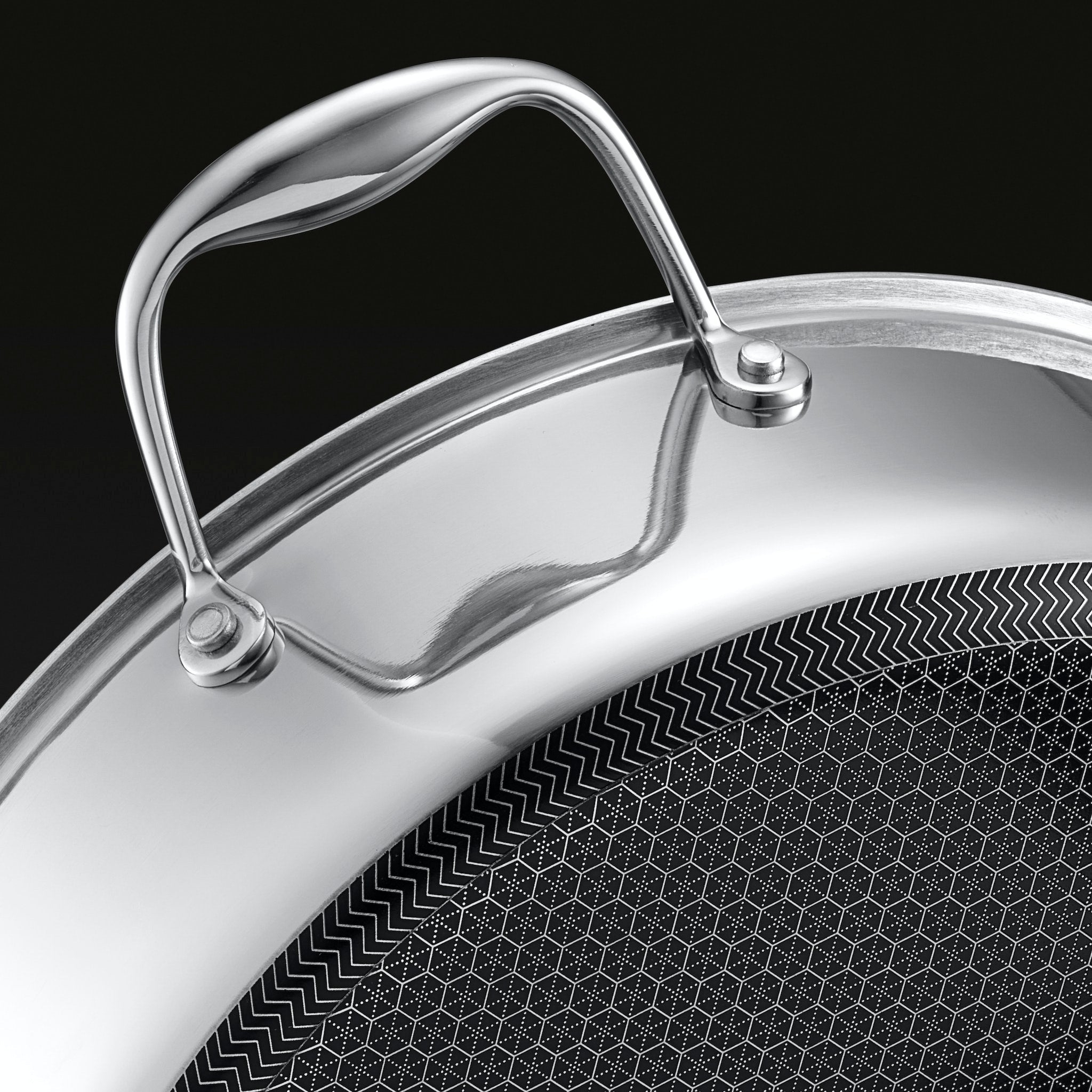 Hybrid Deep Sauté Pan with Lid, 5.5-Qt