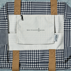 The Everything Everywhere Bag (Houndstooth-Onyx)